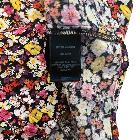 Sanctuary Clementine Ruffle Rayon Floral Print Blouse Size Small - Picture 11 of 12